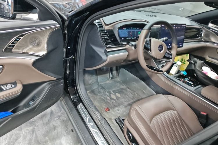 BYD Han 2022 #16 BYD Han 2022 car image #16