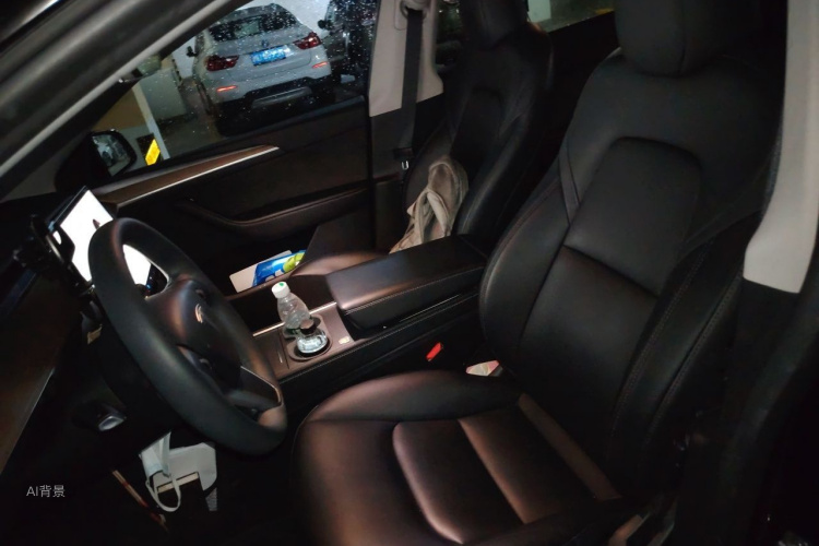 Tesla Model Y 2023 #17 Tesla Model Y 2023 car image #17