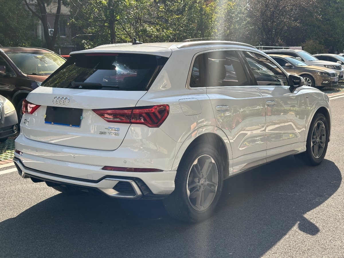 Audi Q3 2023 #7 Audi Q3 2023 car image #7