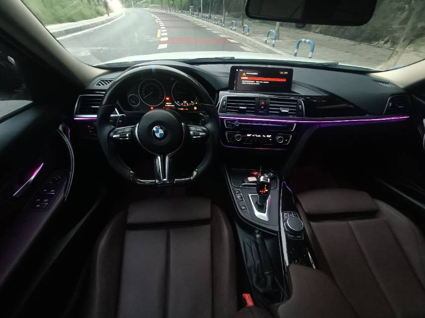 BMW 3 Series 2019 #10 BMW 3 Series 2019 car image #10
