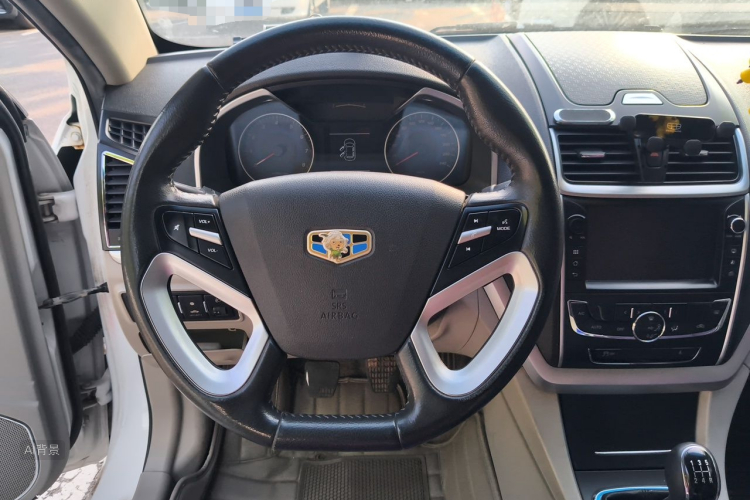 GEELY Emgrand 2015 #12 GEELY Emgrand 2015 car image #12