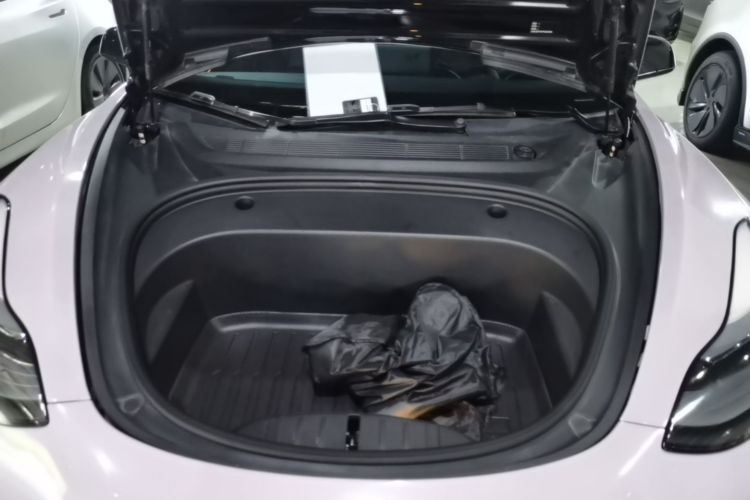 Tesla Model 3 2023 #20 Tesla Model 3 2023 car image #20