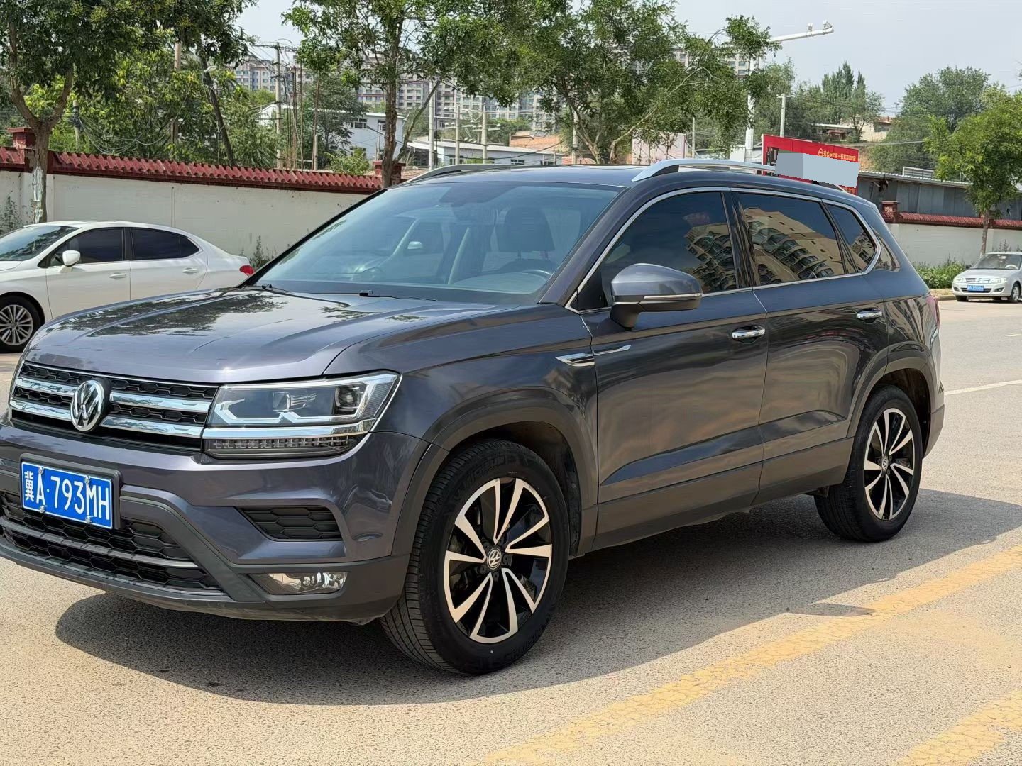 2020 2020 car image