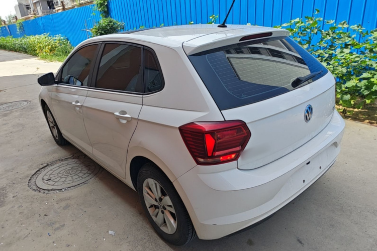Volkswagen Polo 2020 car image #5