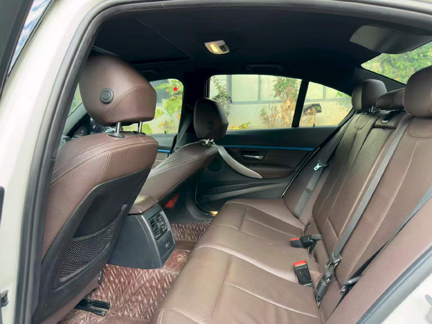 BMW 3 Series 2019 imagen de coche #2