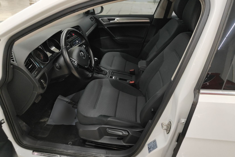Volkswagen Golf 2018 #15 Volkswagen Golf 2018 car image #15