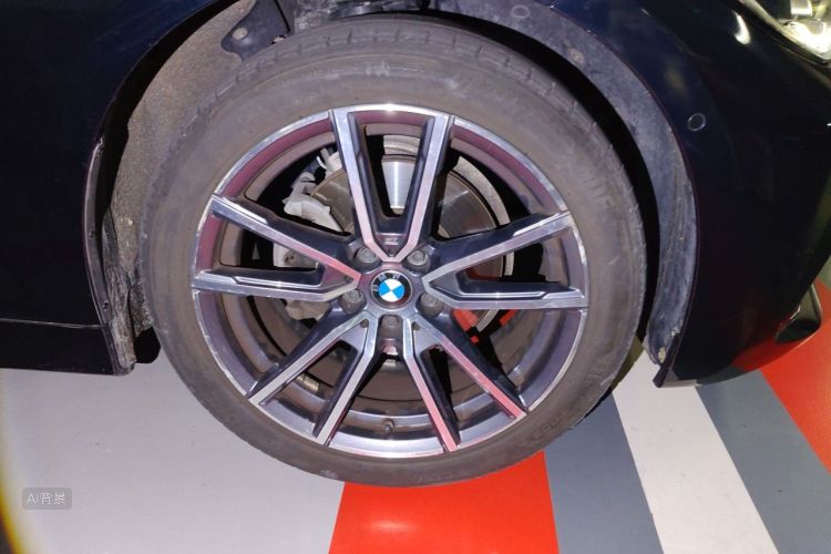 BMW 3 Series 2021 car image #9