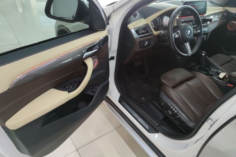 BMW X1 2018 car image #16