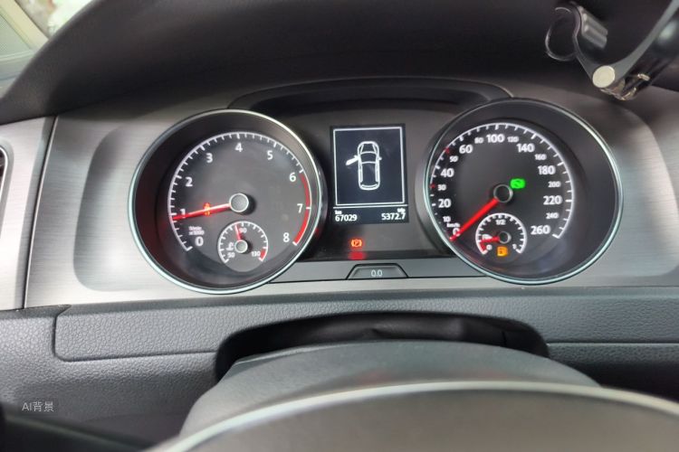Volkswagen Golf 2015 car image #14