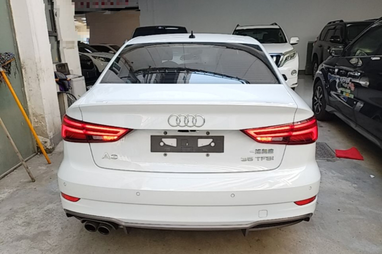 Audi A3 2019 car image #6