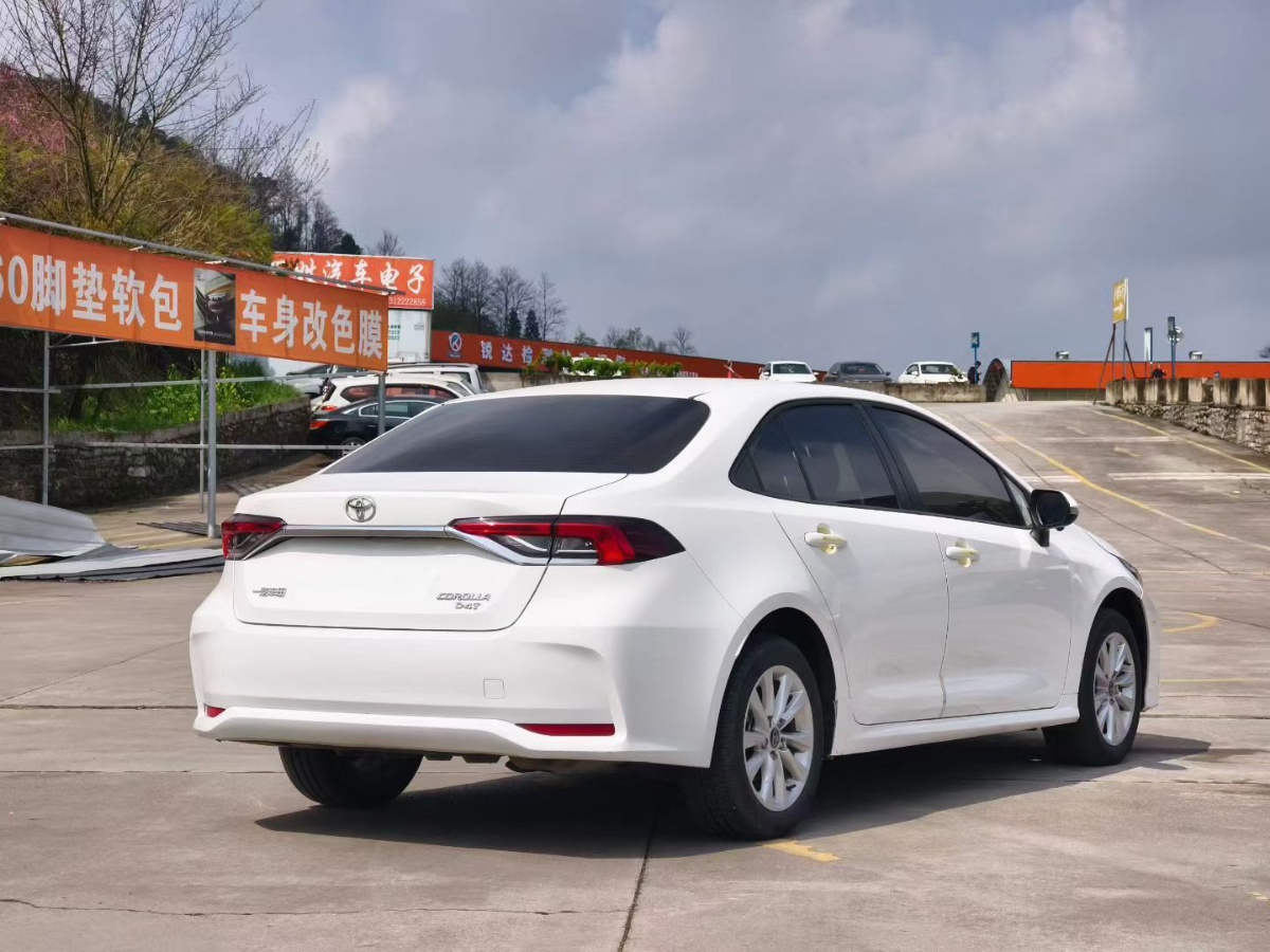 Toyota Corolla 2023 car image #9