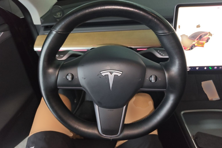 Tesla Model Y 2022 #11 Tesla Model Y 2022 car image #11