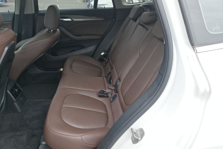BMW X1 2019 #17 BMW X1 2019 car image #17