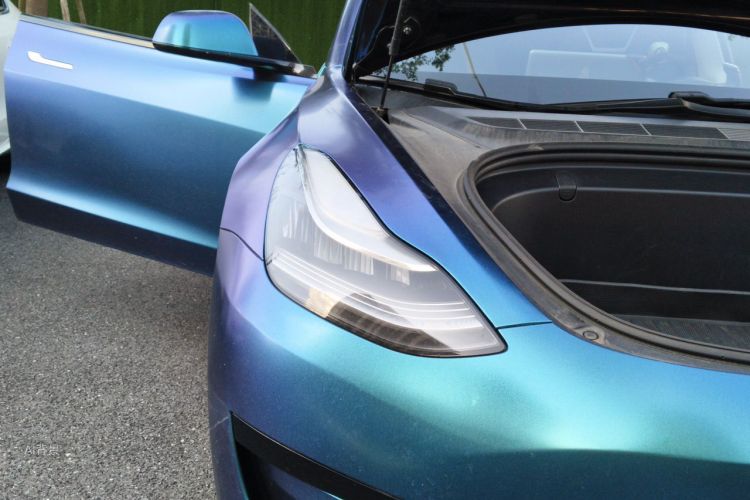 Tesla Model 3 2020 immagine di auto #8