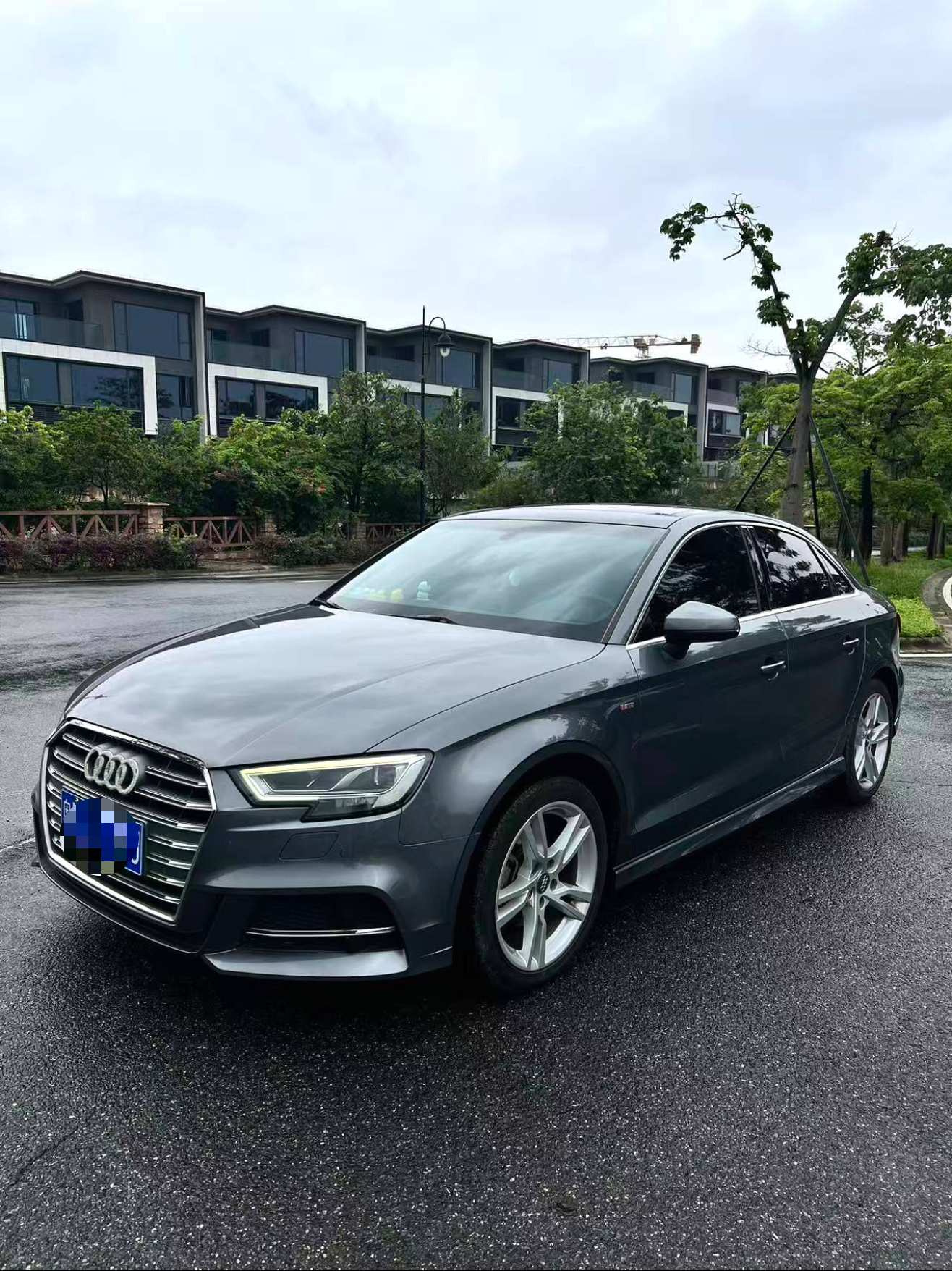 2020 2020 car image