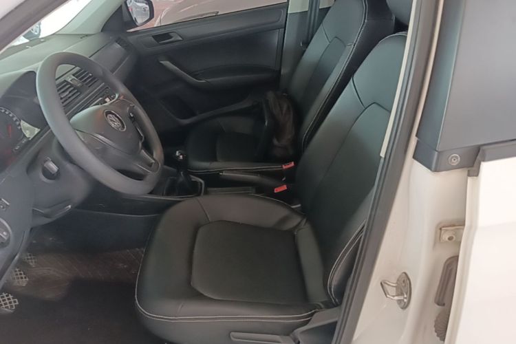 Volkswagen Santana 2017 car image #15