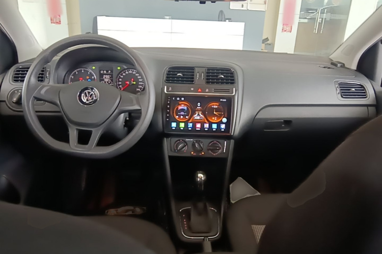 Volkswagen Polo 2018 #10 Volkswagen Polo 2018 car image #10