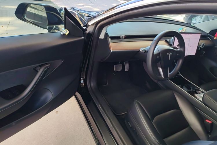 Tesla Model 3 2020 #12 Tesla Model 3 2020 car image #12