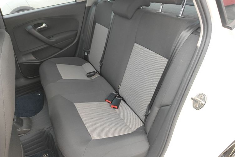 Volkswagen Polo 2018 #17 Volkswagen Polo 2018 car image #17
