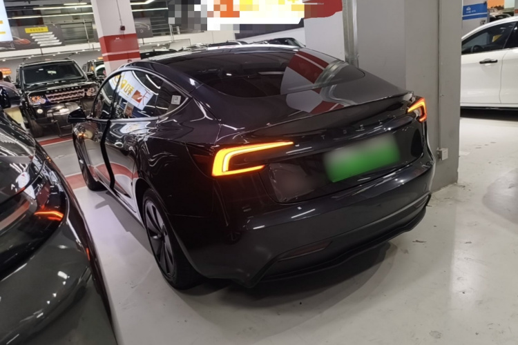 Tesla Model 3 2025 #5 Tesla Model 3 2025 car image #5