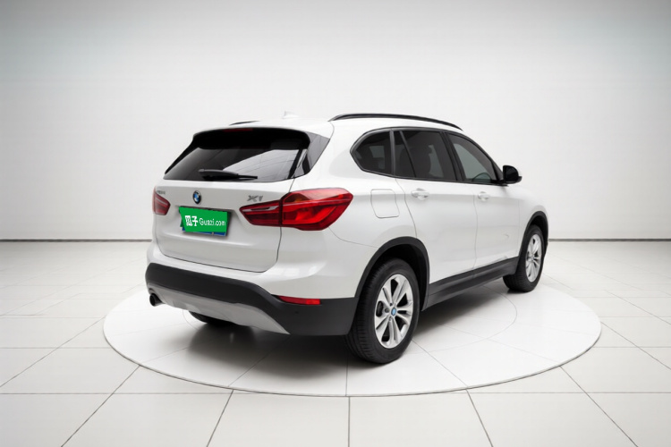 BMW X1 2017 #6 BMW X1 2017 car image #6