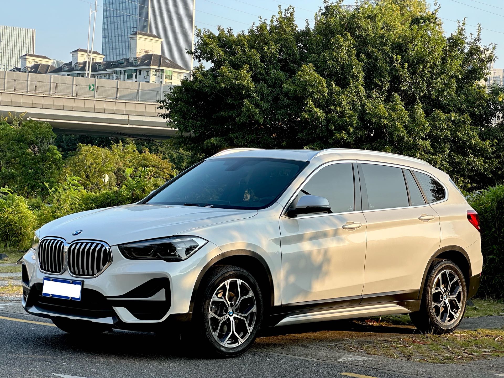 BMW X1 2022 BMW X1 2022 immagine di auto