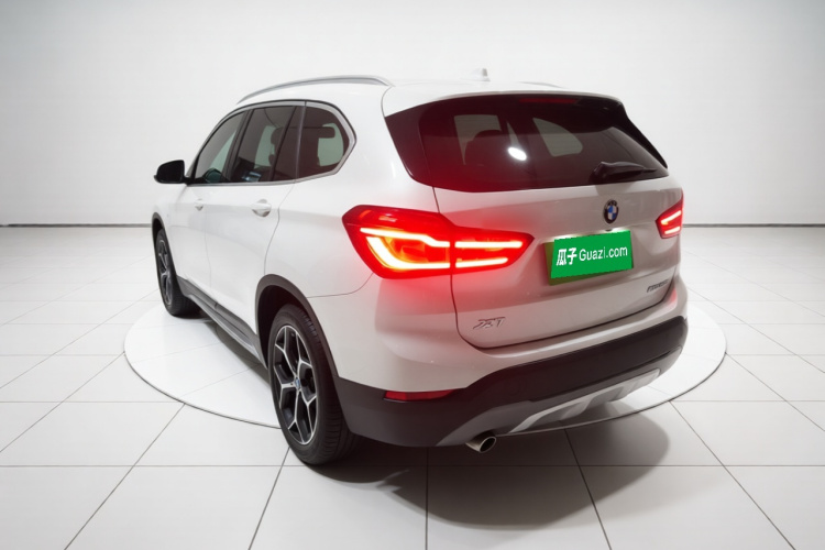 BMW X1 2019 #5 BMW X1 2019 car image #5