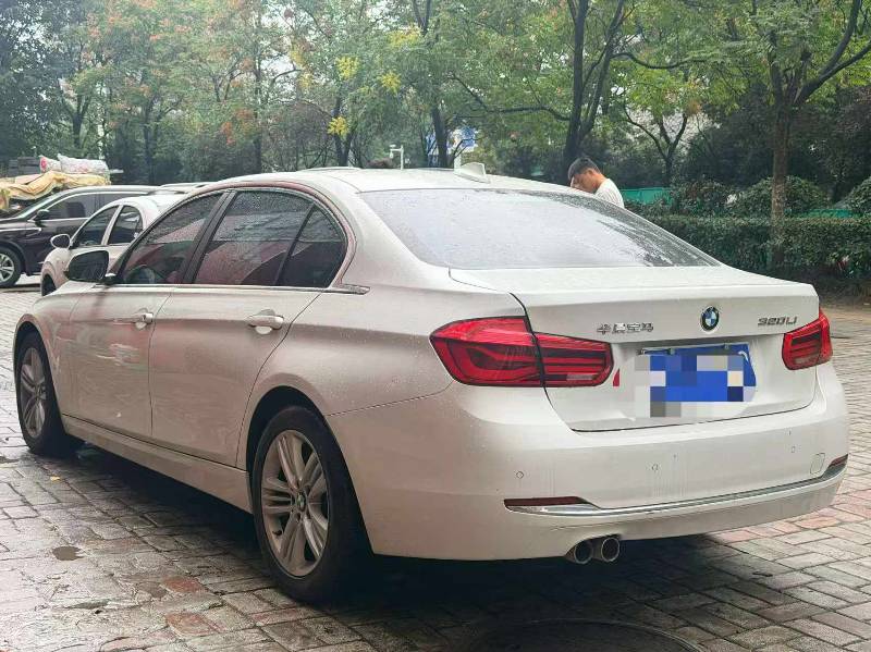 BMW 3 Series 2017 car image #6