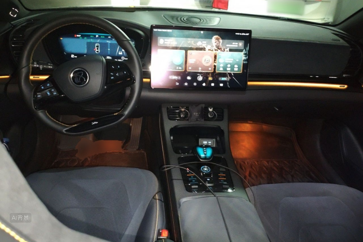 BYD Han 2023 car image #11