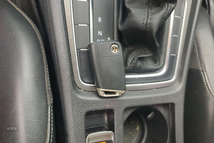 Volkswagen Golf 2016 car image #10