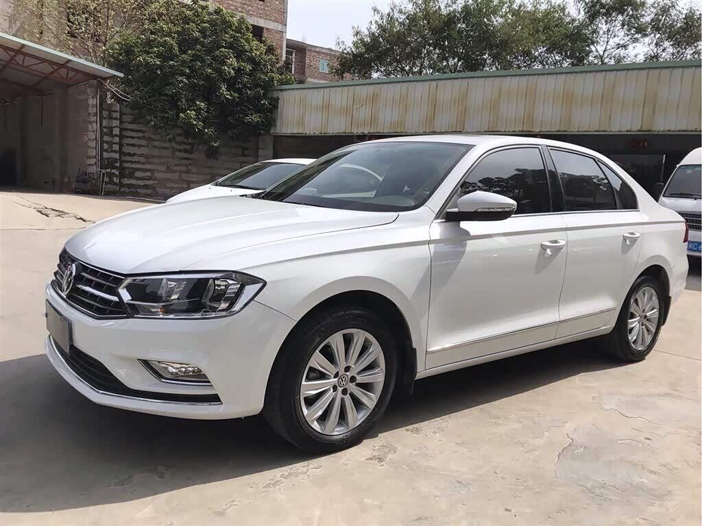 Volkswagen Bora 2018 car image 