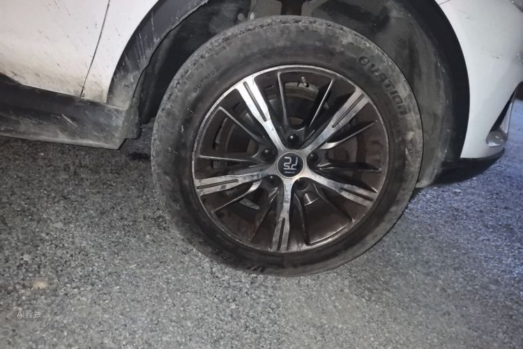 BYD Yuan New Energy 2019 #9 BYD Yuan New Energy 2019 car image #9