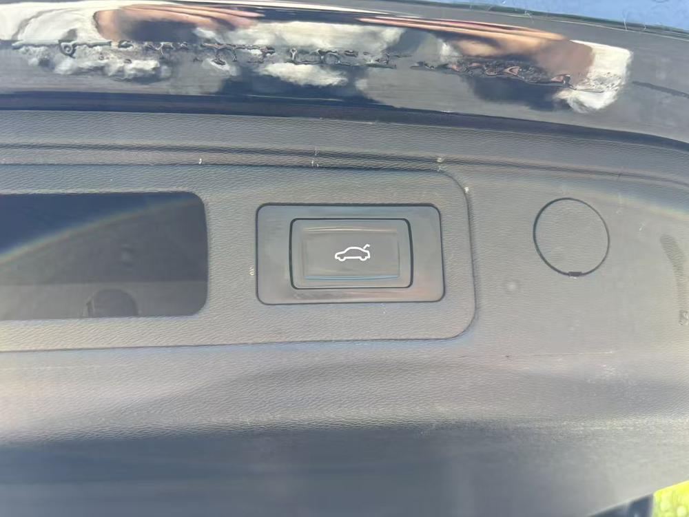 Jetour X70 PLUS 2023 #17 Jetour X70 PLUS 2023 car image #17