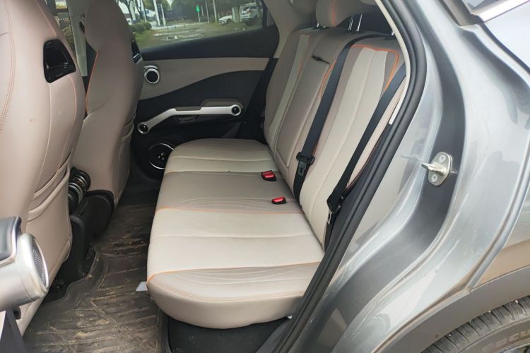 BYD Yuan Plus 2023 immagine di auto #14