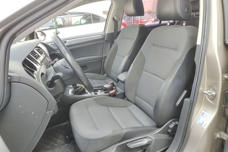 Volkswagen Golf 2018 #15 Volkswagen Golf 2018 car image #15
