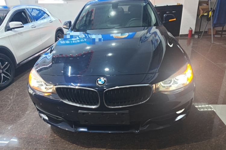 BMW 3 Series GT 2018 #3 BMW 3 Series GT 2018 car image #3