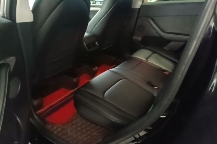 Tesla Model Y 2023 #17 Tesla Model Y 2023 car image #17