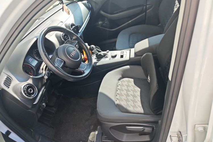 Audi A3 2016 car image #15