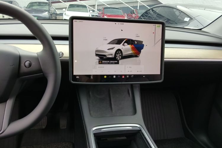 Tesla Model Y 2022 #13 Tesla Model Y 2022 car image #13