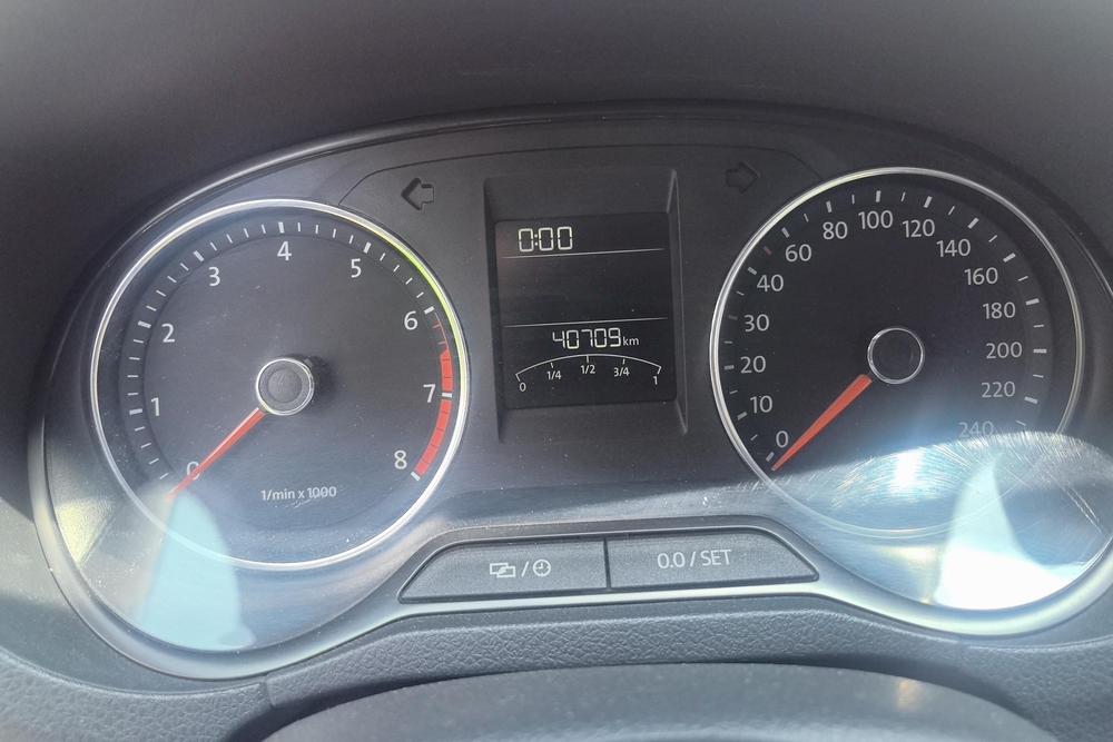Volkswagen Polo 2014 car image #14