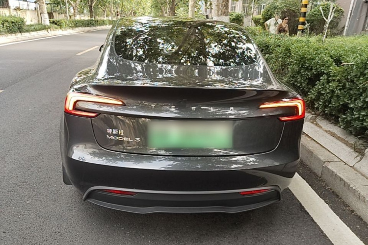 Tesla Model 3 2024 #4 Tesla Model 3 2024 immagine di auto #4