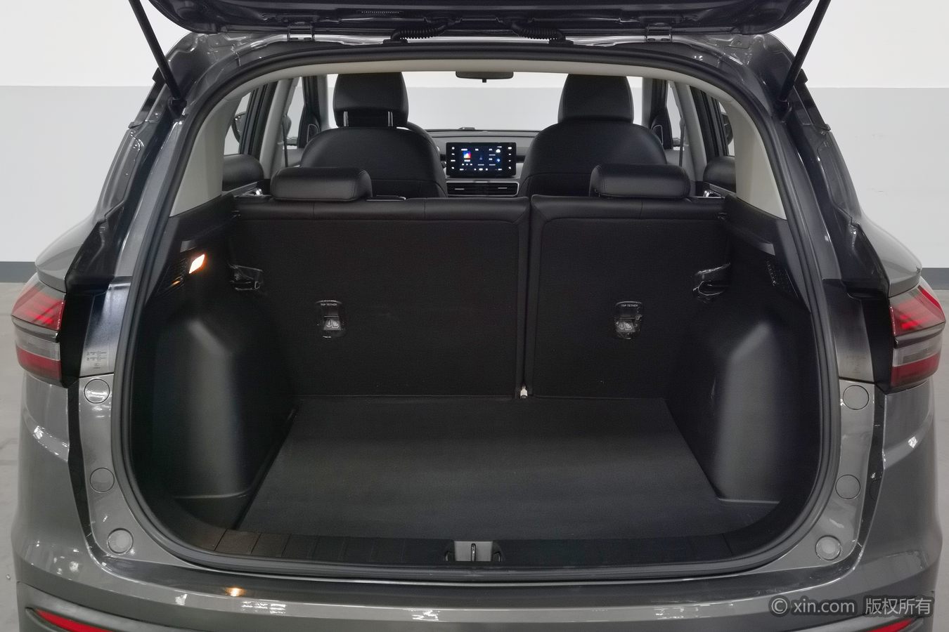 GEELY Coolray 2025 #17 GEELY Coolray 2025 immagine di auto #17