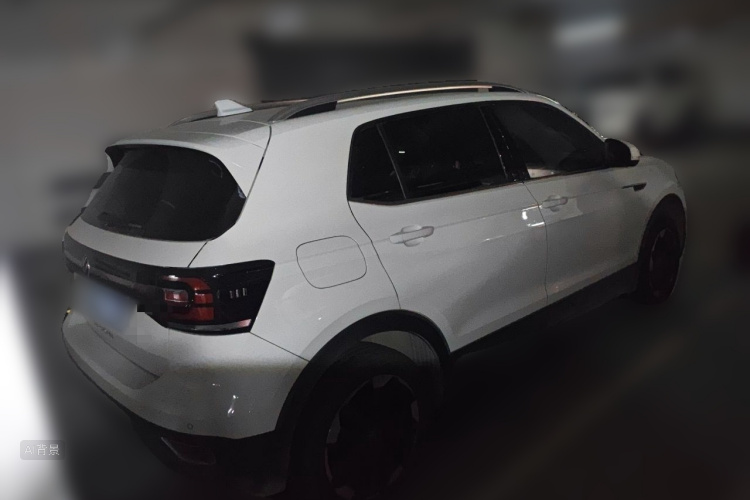 Volkswagen Tacqua 2021 immagine di auto #7