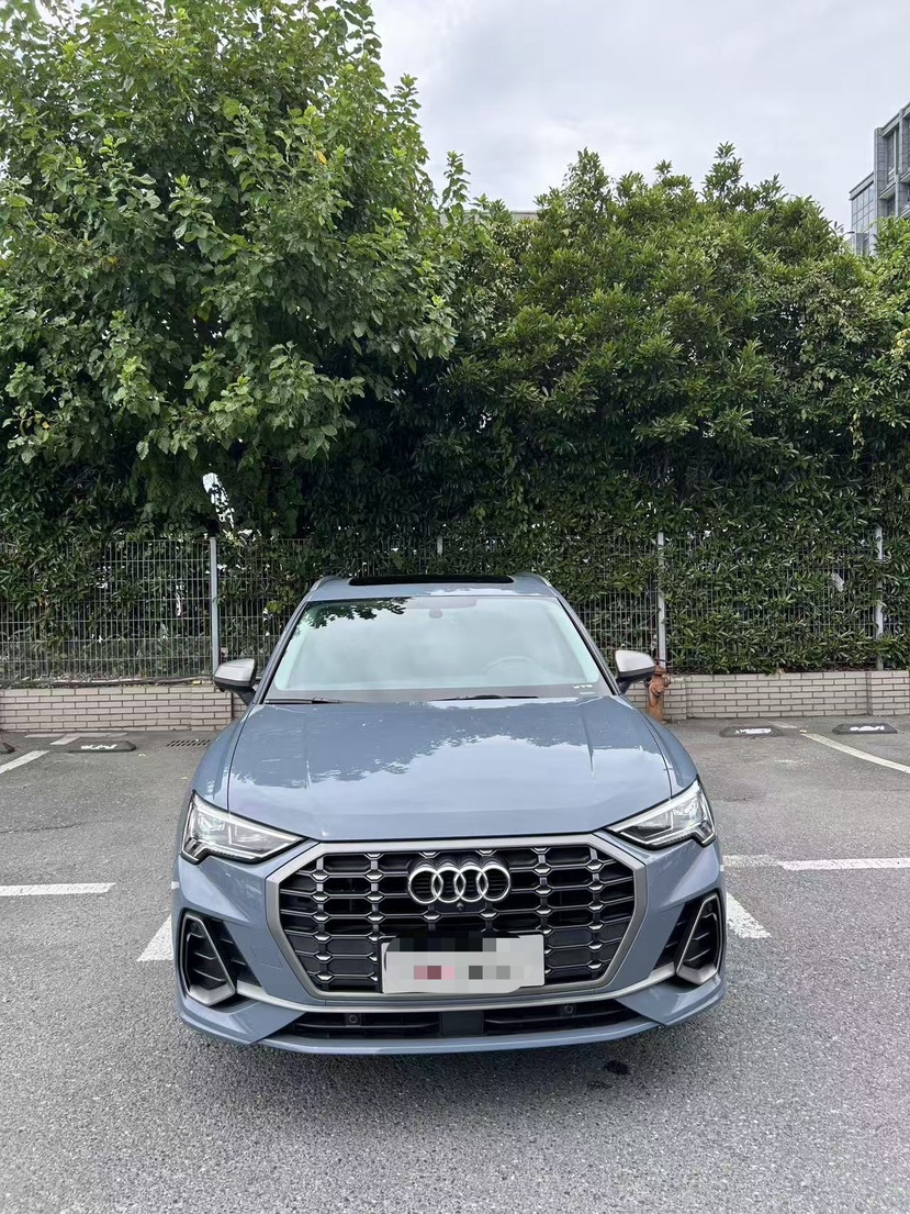 Audi Q3 2022 #2 Audi Q3 2022 car image #2