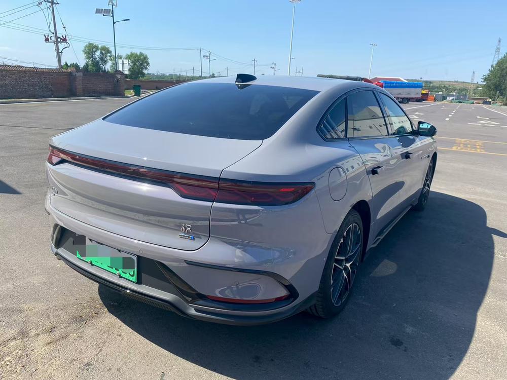 BYD Han 2026 car image #6
