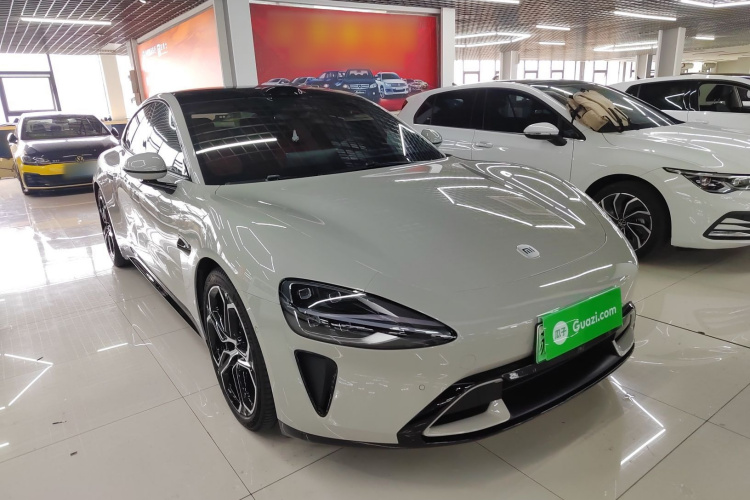 MI SU7 2025 image de voiture #4