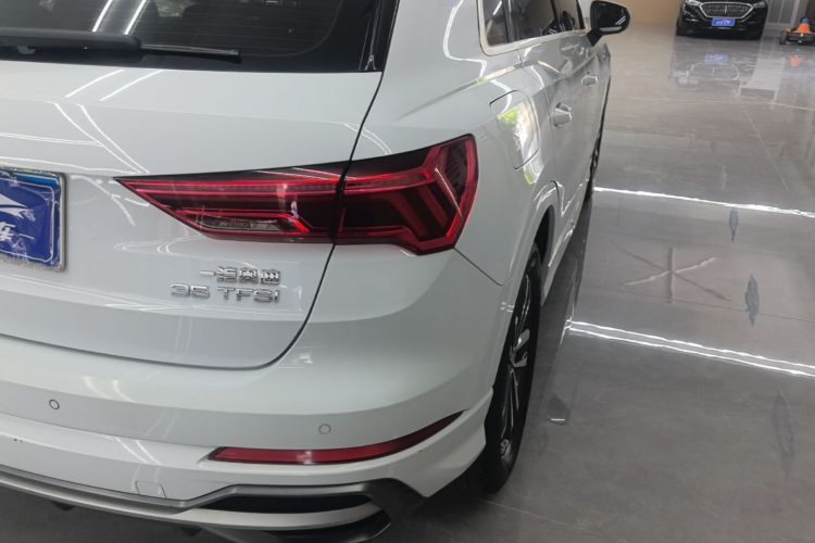 Audi Q3 2020 #8 Audi Q3 2020 car image #8