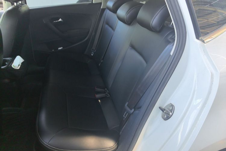 Volkswagen Polo 2019 imagem de carro #17