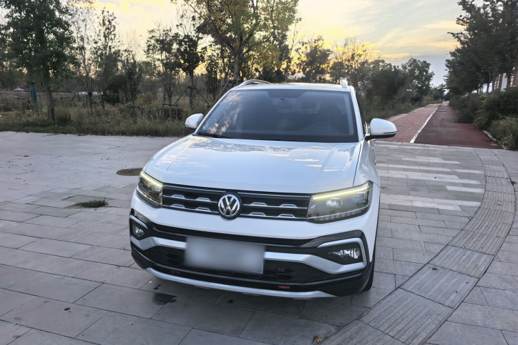 Volkswagen T-Cross 2020 car image #8