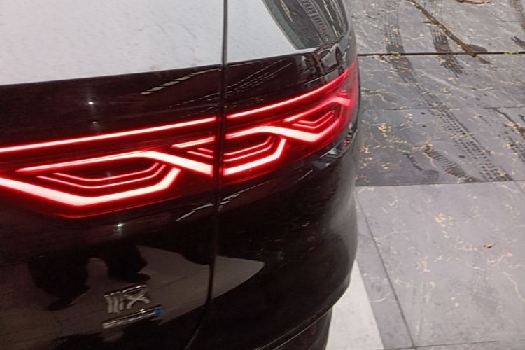 BYD Han 2025 #8 BYD Han 2025 car image #8